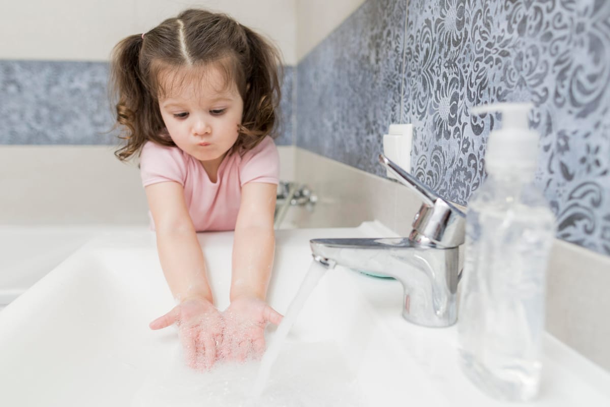 Higiene personal para niños: 10 hábitos que los mantendrá saludables