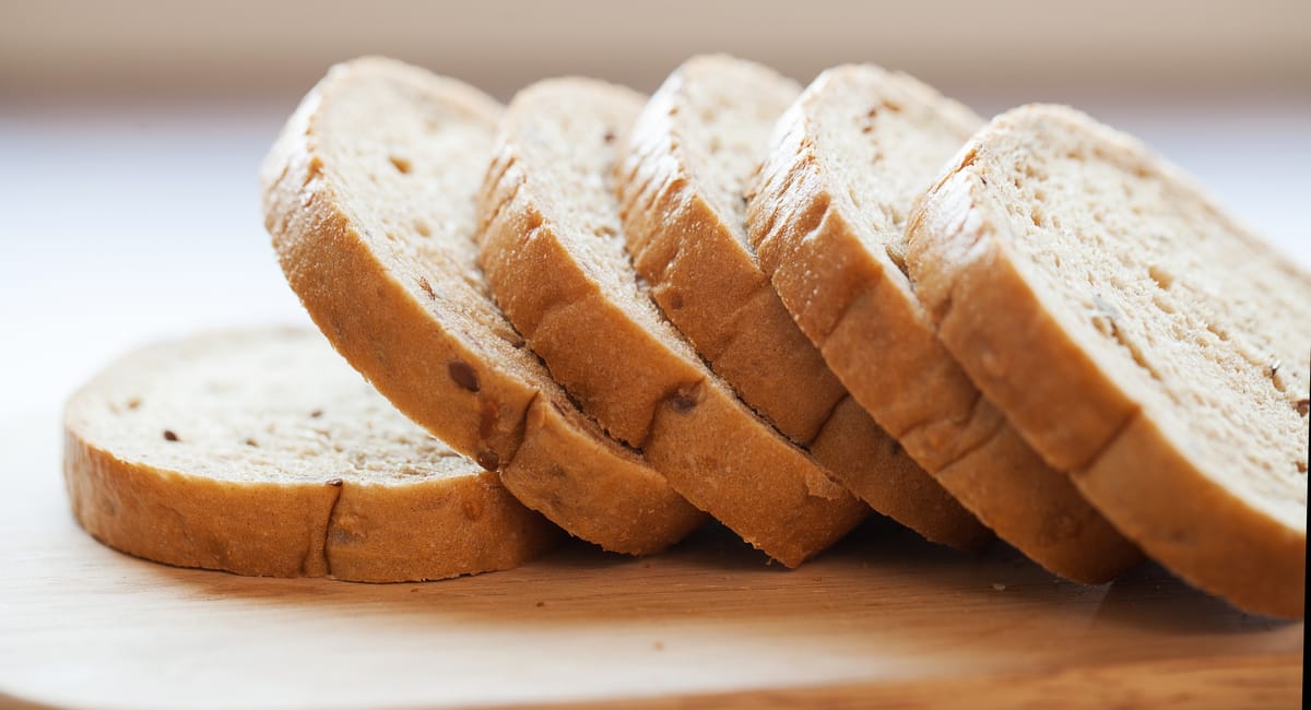 ¿Cuál es el mejor pan? 8 consejos para elegir el más saludable