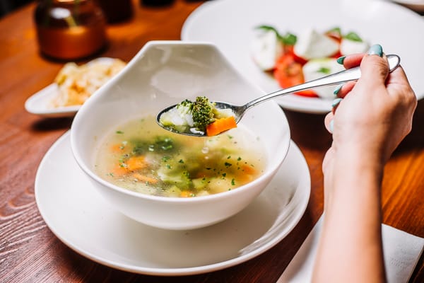 4 consejos para disfrutar de una rica crema de verduras en casa
