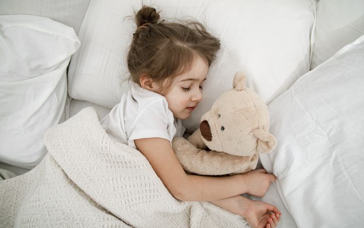 Rutina de sueño para bebés y niños: 10 consejos para el descanso de tus hijos