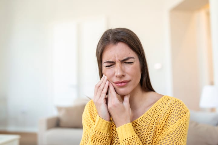 Bruxismo: los factores emocionales detrás de rechinar los dientes