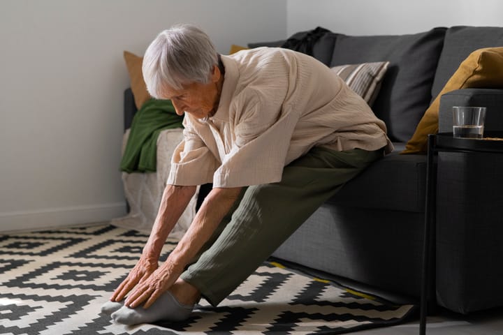 Caídas en el adulto mayor: consejos prácticos para evitar accidentes