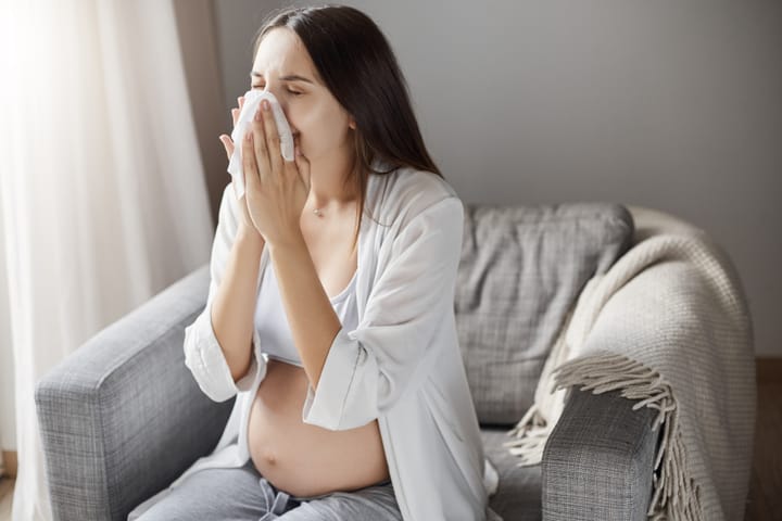 Influenza en el embarazo: ¿Qué hacer si me contagio y cuándo vacunarme?