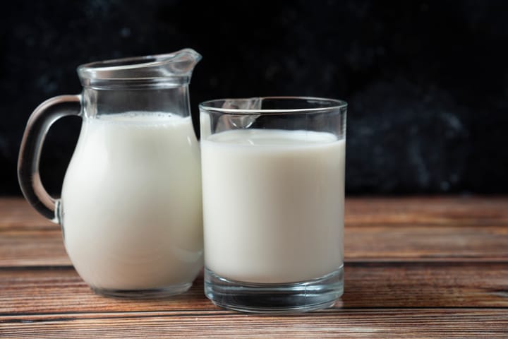 Con tantas opciones, ¿Cómo elegir la mejor leche?